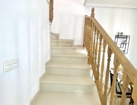 11D0B32B-934F-4296-A287-6B80866E5AF8_1_201_a