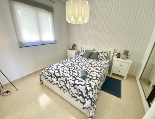 412AF283-4841-49B3-8297-841AC5A35BED_1_201_a